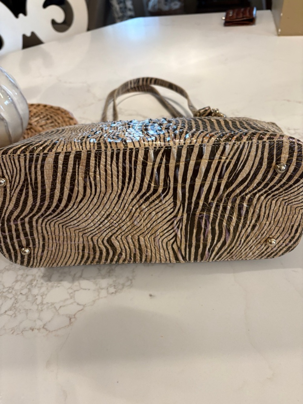 Brahmin Spirit Medium Asher - Picture 4 of 9